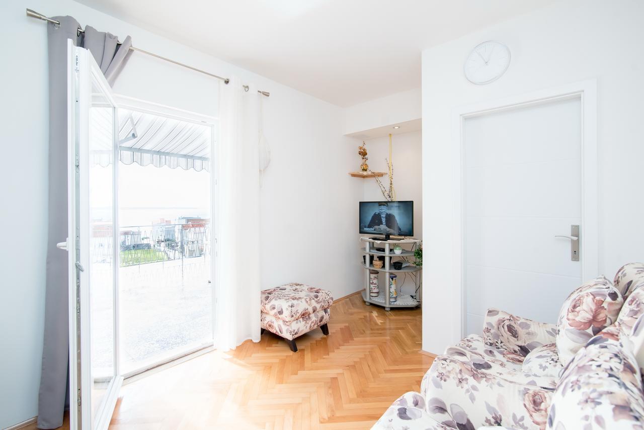 Apartment Seventh Heaven Подстрана Екстериор снимка